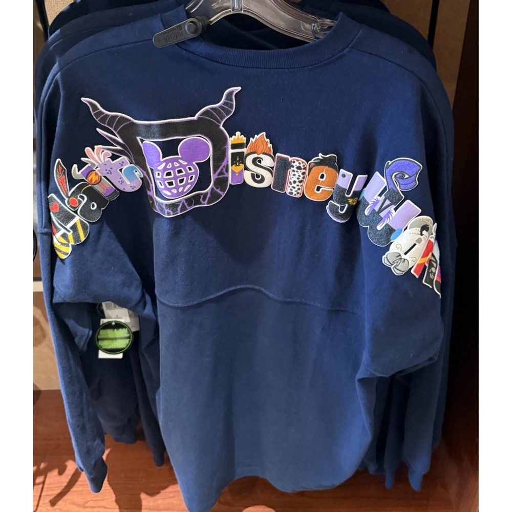 Disney Parks 2025 Villains Spirit Jersey XSmall Glow In The Dark WDW NEW